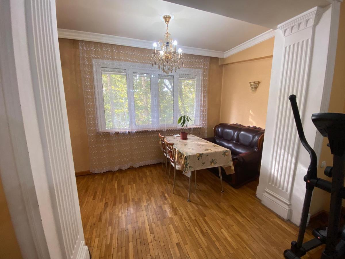 Апартаменты У Парка Голубые Купола И Цум Apartments At Blue Dome Park Ташкент Екстер'єр фото
