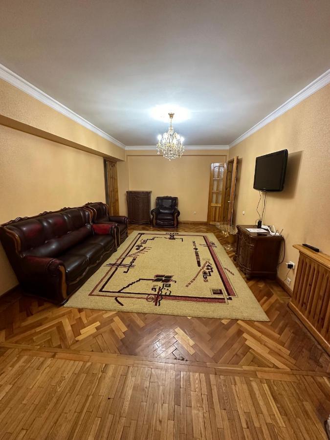 Апартаменты У Парка Голубые Купола И Цум Apartments At Blue Dome Park Ташкент Екстер'єр фото